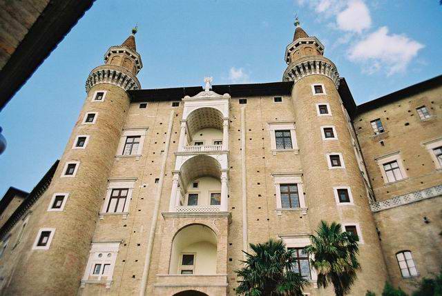 Facciata-Torricini-Palazzo-Ducale-Urbino