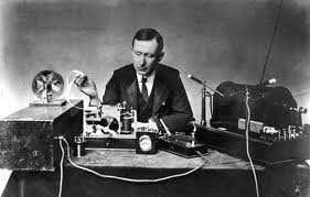 Il 12 dicembre 1901 Marconi collega il mondo