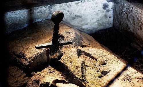 L’Abbazia di San Galgano e la spada nella roccia