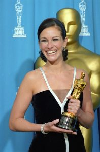 Julia Roberts alla premiazione dell'Oscar del 2001