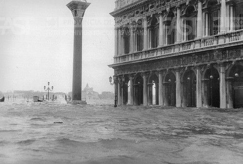 alluvione-Venezia-1966