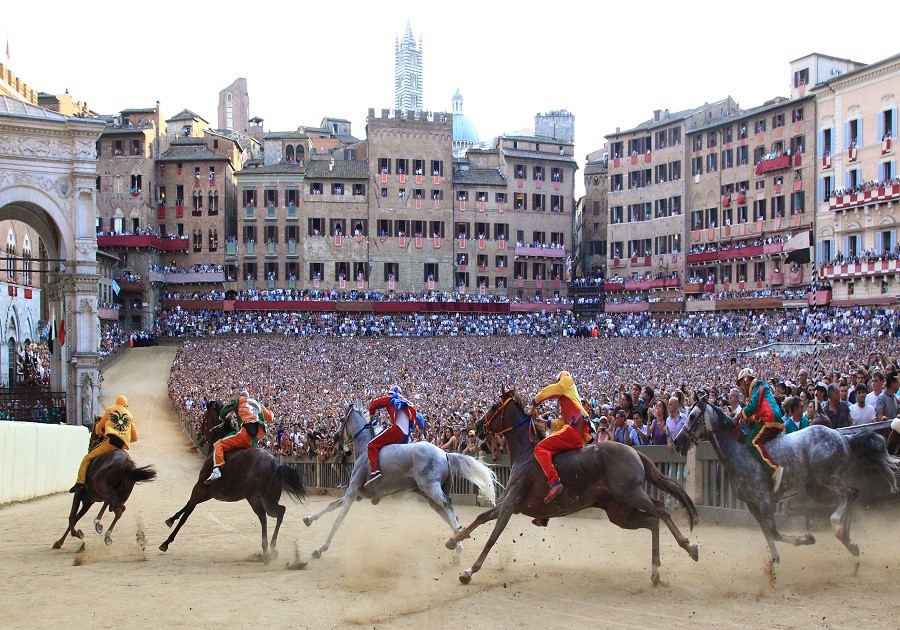 Il palio di Siena